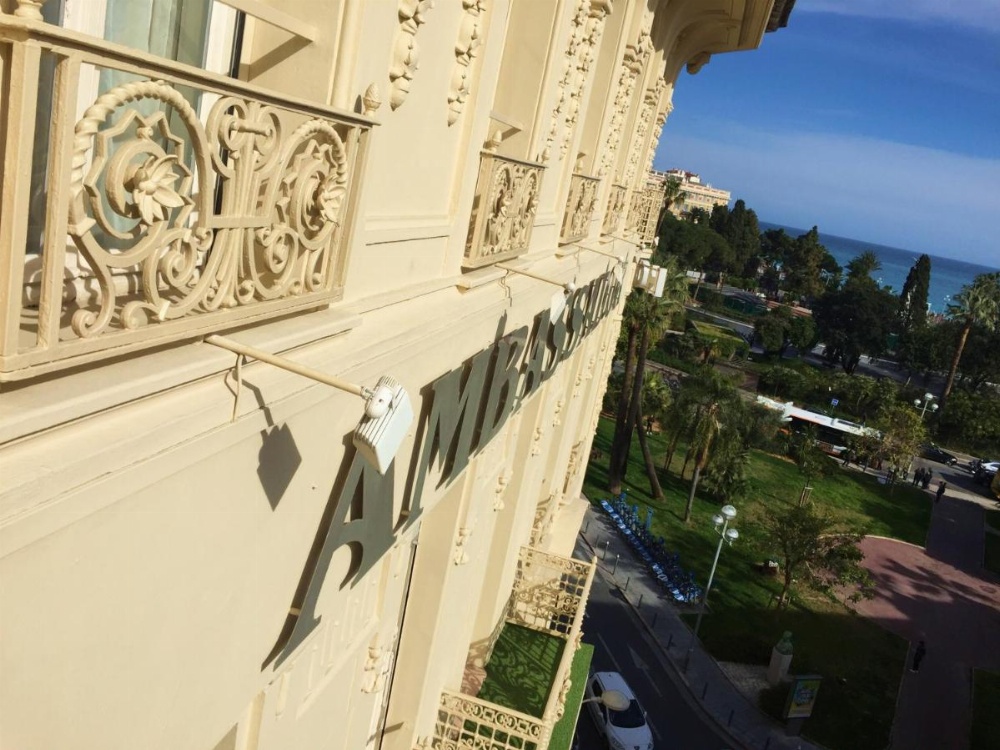 Hôtel Ambassador Main image